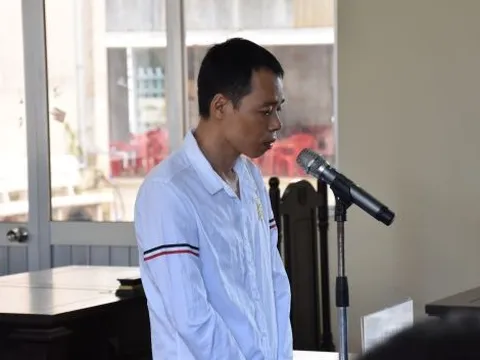 Đâm đồng nghiệp đang ngủ, lĩnh 12 năm tù