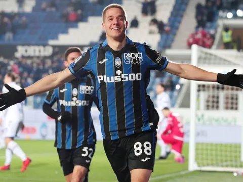 Kỳ lạ: Các cầu thủ tại Italia bị cấm mặc áo số 88