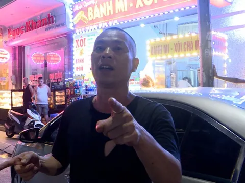 Khởi tố tài xế taxi bỏ chạy bất thành rồi ‘lăn đùng’ ra đường ăn vạ