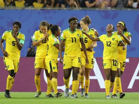 Bị Liên đoàn bỏ rơi, tuyển nữ Jamaica phải tự xoay tiền dự World Cup 2023