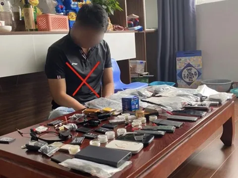 Triệt phá đường dây cung cấp thiết bị gian lận thi cử