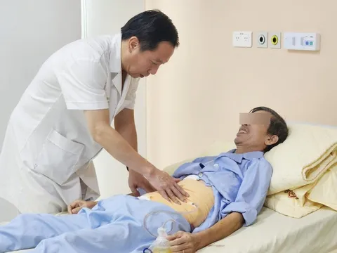 Loại bỏ thành công khối u 5,5 kg chèn ép nhiều bộ phận nội tạng