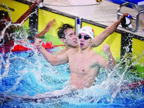 Vì sao kình ngư Huy Hoàng không dự giải bơi vô địch thế giới?