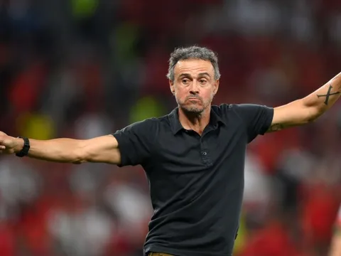 PSG bổ nhiệm HLV Luis Enrique