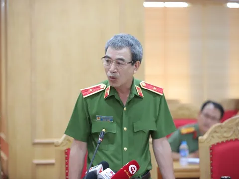 Bộ Công an tiếp nhận hơn 6.000 đơn tố cáo tiền tiết kiệm 'hô biến' thành bảo hiểm Manulife