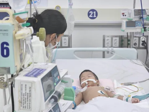 Bệnh tay chân miệng tăng vọt