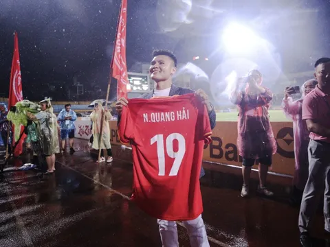 CAHN đăng ký 2 số áo cho Quang Hải, chỉ ra sân từ giai đoạn 2?