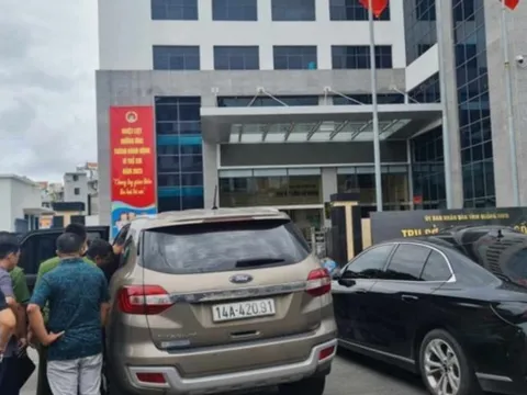 Vụ giám đốc trung tâm đăng kiểm rơi lầu tử vong: Phát hiện thư tuyệt mệnh trong ô tô