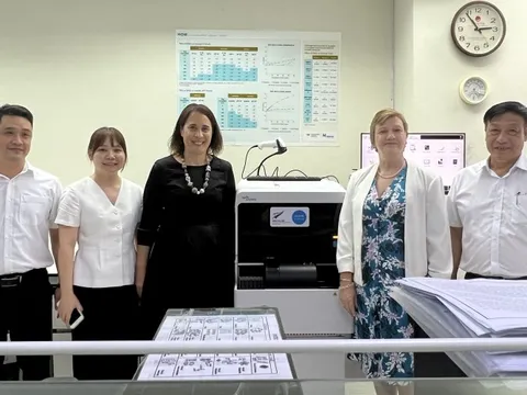 New Zealand hợp tác với UNICEF cung cấp thiết bị y tế cho Việt Nam