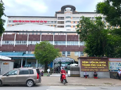 Bắt tạm giam một nhân viên Công ty Việt Á ở Cần Thơ