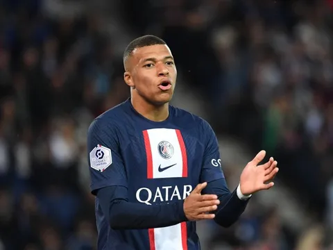 Kylian Mbappe nổi loạn, công khai chỉ trích PSG thậm tệ