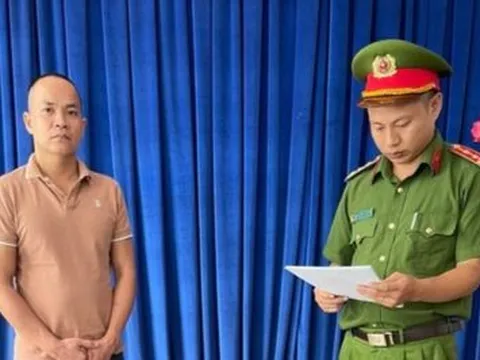 Trùm cho vay lãi nặng lộ diện vì 'trả thù' cho... cún cưng