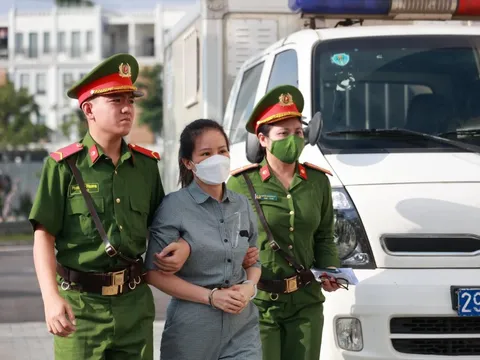 Vụ án 'chuyến bay giải cứu': Nhiều bị cáo khai bị hành, ép đưa hối lộ