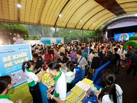 Hàng ngàn trẻ em Việt hứng khởi khám phá hè sôi động tại thảo cầm viên