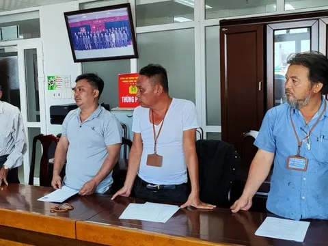 Bắt 4 đối tượng môi giới hối lộ cho lãnh đạo trung tâm đăng kiểm ở Đà Nẵng