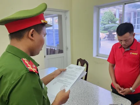 Bắt nhân viên tham ô hơn 1,5 tỷ đồng tiền bán hàng