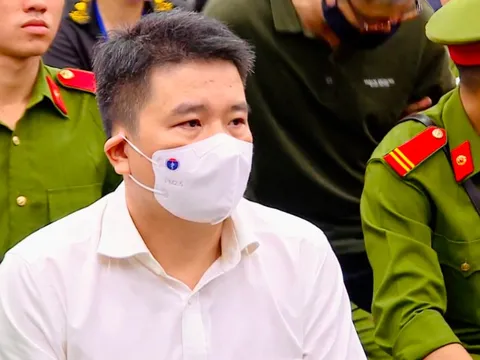 Cựu Phó Chủ tịch UBND tỉnh Quảng Nam khai quên trả lại tiền nhận hối lộ vì 'bận chống dịch'