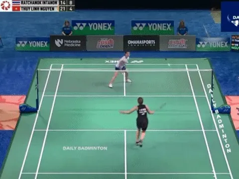 Thùy Linh thua ngược cựu số 1 thế giới, dừng bước tại Mỹ mở rộng