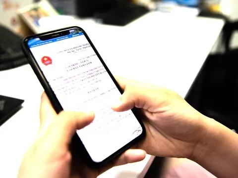 Làm theo hướng dẫn của công an ‘rởm’, người phụ nữ mất hơn 1 tỷ đồng