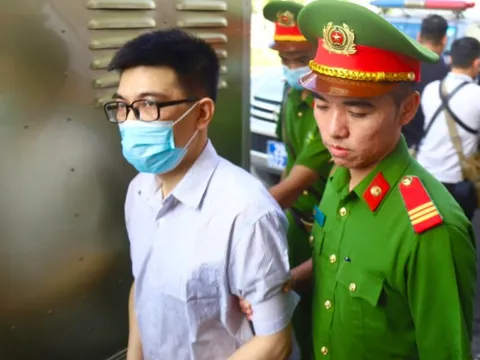 Viện kiểm sát nêu quan điểm luận tội cựu trợ lý Phó Thủ tướng Chính phủ