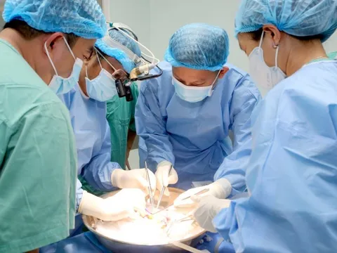Hành trình ghép tim kỳ diệu của kíp y, bác sĩ Bệnh viện Trung ương Huế