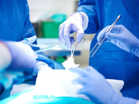 Bộ Y tế lên tiếng vụ 'bệnh nhân đau ruột thừa bị bác sĩ cắt... buồng trứng'
