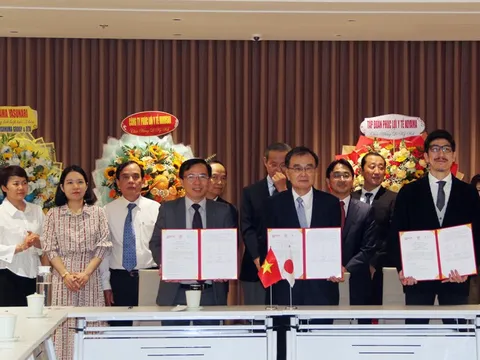 ĐH Duy Tân ký kết hợp tác Chăm sóc Y tế với doanh nghiệp Nhật Bản