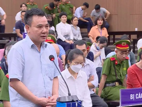 Nộp khắc phục 1,85 triệu USD, cựu Phó Giám đốc Công an Hà Nội đề nghị được trả lại 146 miếng vàng