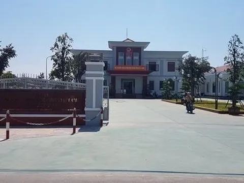 Khởi tố một chủ tịch xã về tội giả mạo trong công tác