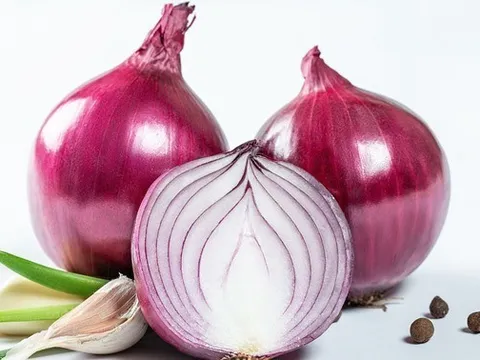 Thực phẩm 'đại kỵ' với hành tây, tránh ăn chung kẻo sinh sỏi mật, thậm chí mù lòa