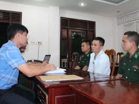 Hai thiếu nữ bị lừa bán cho quán cà phê 'kích dục'