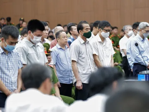 Vì sao nhiều bị cáo trong vụ ‘chuyến bay giải cứu’ nhận mức án cao hơn đề nghị của Viện kiểm sát?