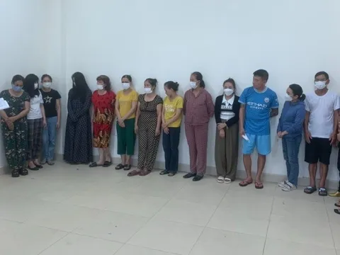 Bắt 17 đối tượng trong đường dây số đề quy mô lớn