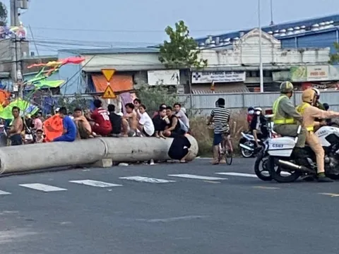 Kinh hoàng phát hiện thi thể nam giới bị nhiều vết đâm