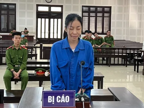 Nữ giảng viên đại học đổ xăng đốt chồng vì mâu thuẫn phân chia tài sản