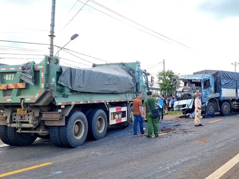 Tạm giữ tài xế xe tải trong vụ tai nạn làm 3 thành viên CLB HAGL tử vong