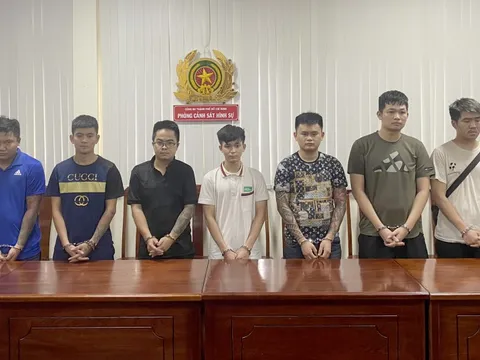 Khởi tố băng ‘tín dụng đen’ bắt người vay thế chấp bằng clip khỏa thân