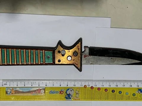 Mâu thuẫn tại quán nhậu, người đàn ông bị đâm chết