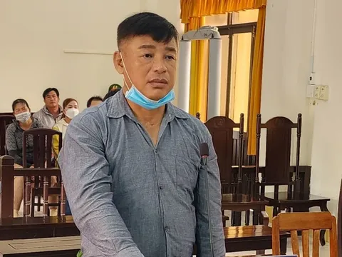 Giết người tình trẻ vì ghen, lĩnh 18 năm tù