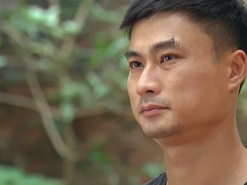 Ảnh đời thường của Duy Hưng 'Làng trong phố' - diễn viên đi lên từ vai giang hồ bặm trợn