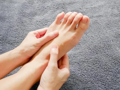 Phát hiện những dấu hiệu bất thường ở chân, có thể bạn đã mang bệnh nguy hiểm
