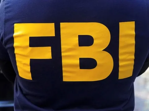 FBI điều tra mạng máy tính của mình bị tin tặc tấn công