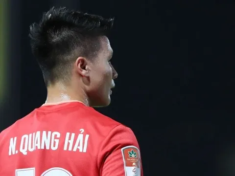 Quang Hải đối diện nguy cơ không thể cùng HLV Kim Sang-sik so tài với MU