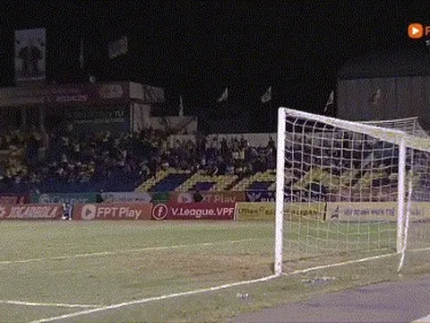 Lucas vùi dập mộng vô địch của Thể Công Viettel