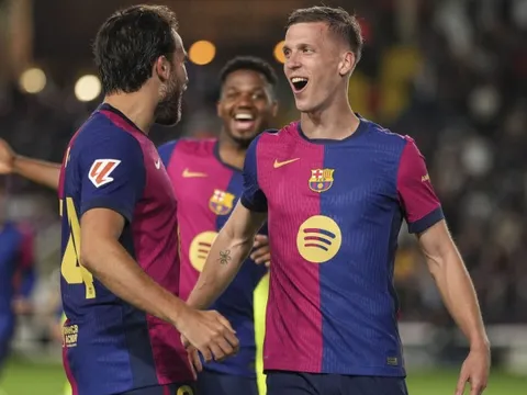 Barca thắng nhọc trong ngày tạo kỷ lục đáng quên tại La Liga