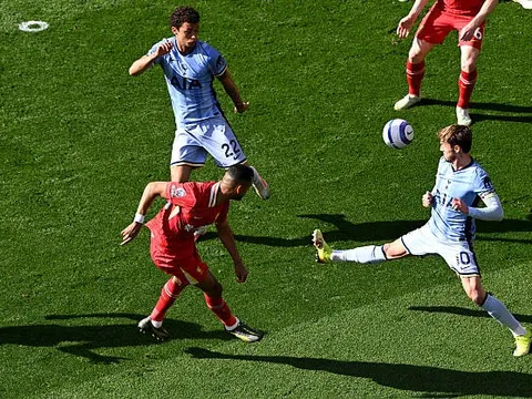 Liverpool vô địch giải Ngoại hạng Anh sớm 4 vòng đấu