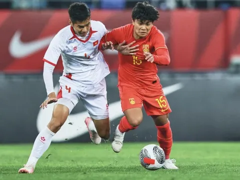 Đua HCV SEA Games: Bóng đá trẻ cần được cởi trói?