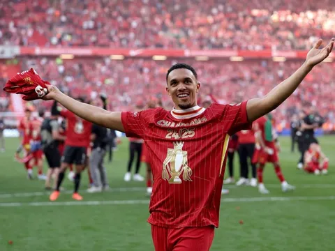 Trent Alexander Arnold chính thức chia tay Liverpool, gia nhập Real Madrid