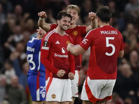 Ngược dòng giành chiến thắng với tỷ số khó tin, MU hẹn Tottenham ở chung kết Europa League