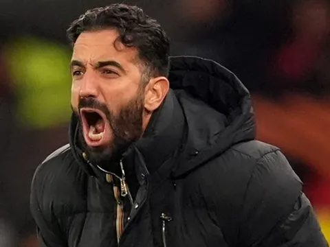 Ruben Amorim giành danh hiệu tập thể đầu tiên ở mùa giải 2024/25